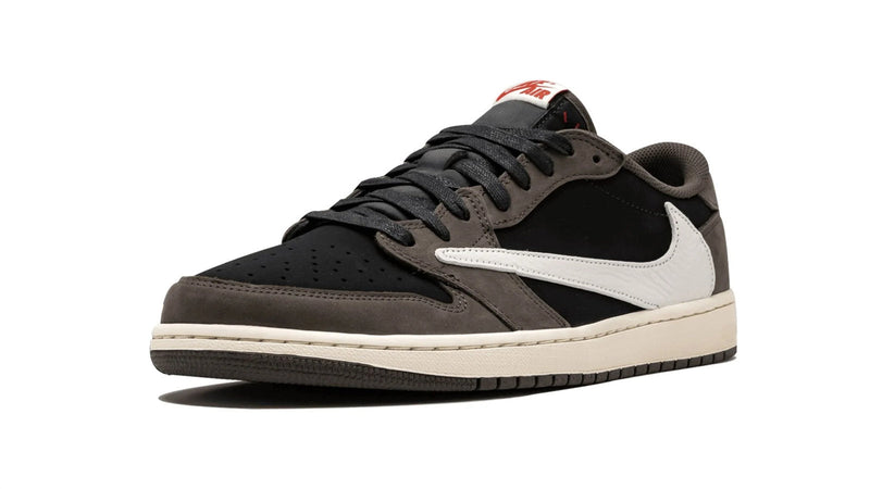 Travis Scott x Air Jordan 1 Low OG
