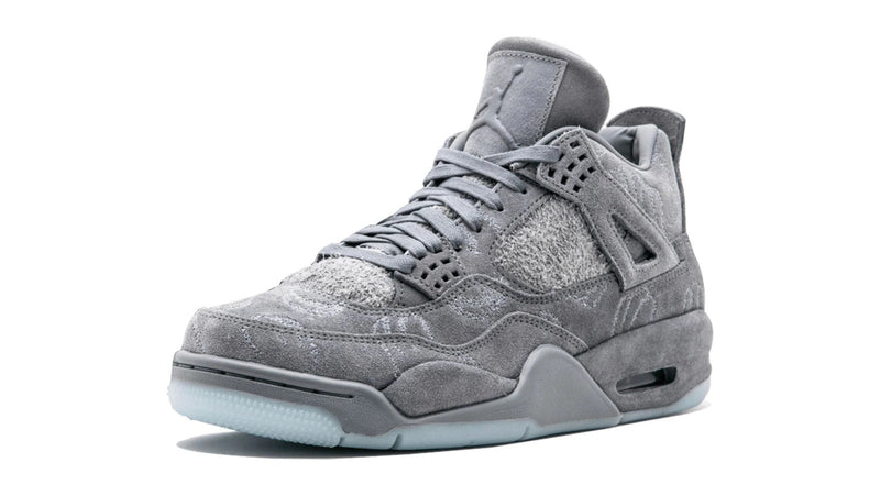 Air Jordan 4 Retro x KAWS